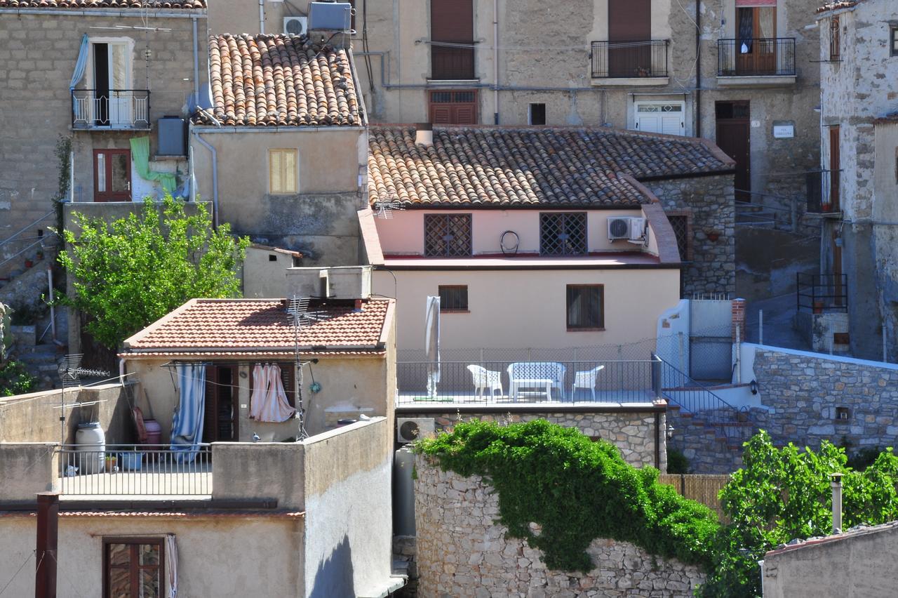 Villetta In Centro Storico Caccamo Екстер'єр фото